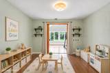 926 Norgate Dr - Photo 11