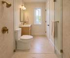 386 Webster Ave - Photo 12