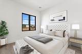 425 Avenue C - Photo 3