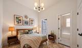 113 Lincoln St - Photo 2