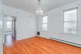 404 Danforth Ave - Photo 3