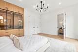 42 Waverly St - Photo 17