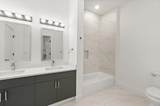 425 Avenue C - Photo 5
