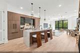 42 Waverly St - Photo 1