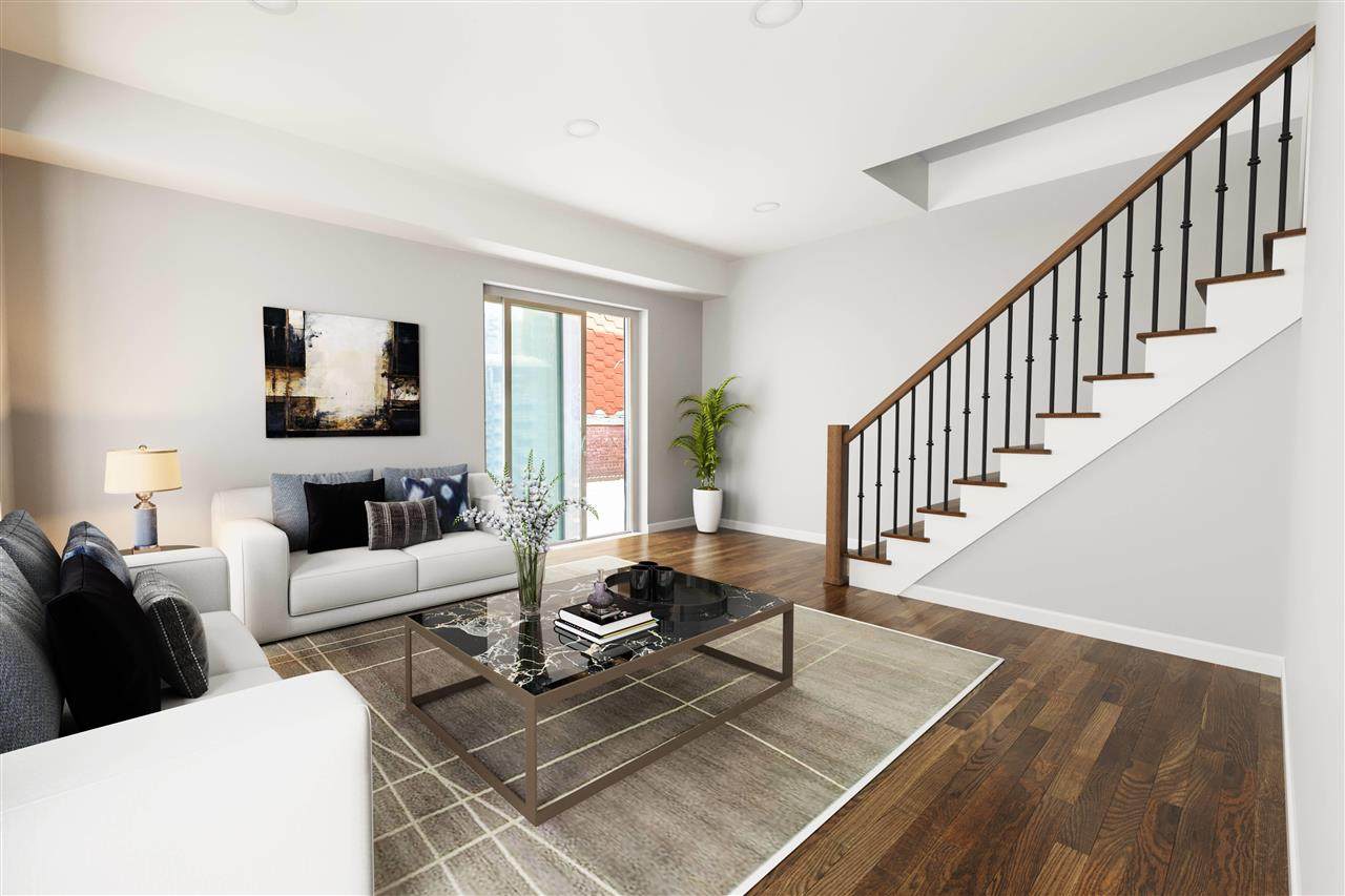 209 Bowers St - Photo 1