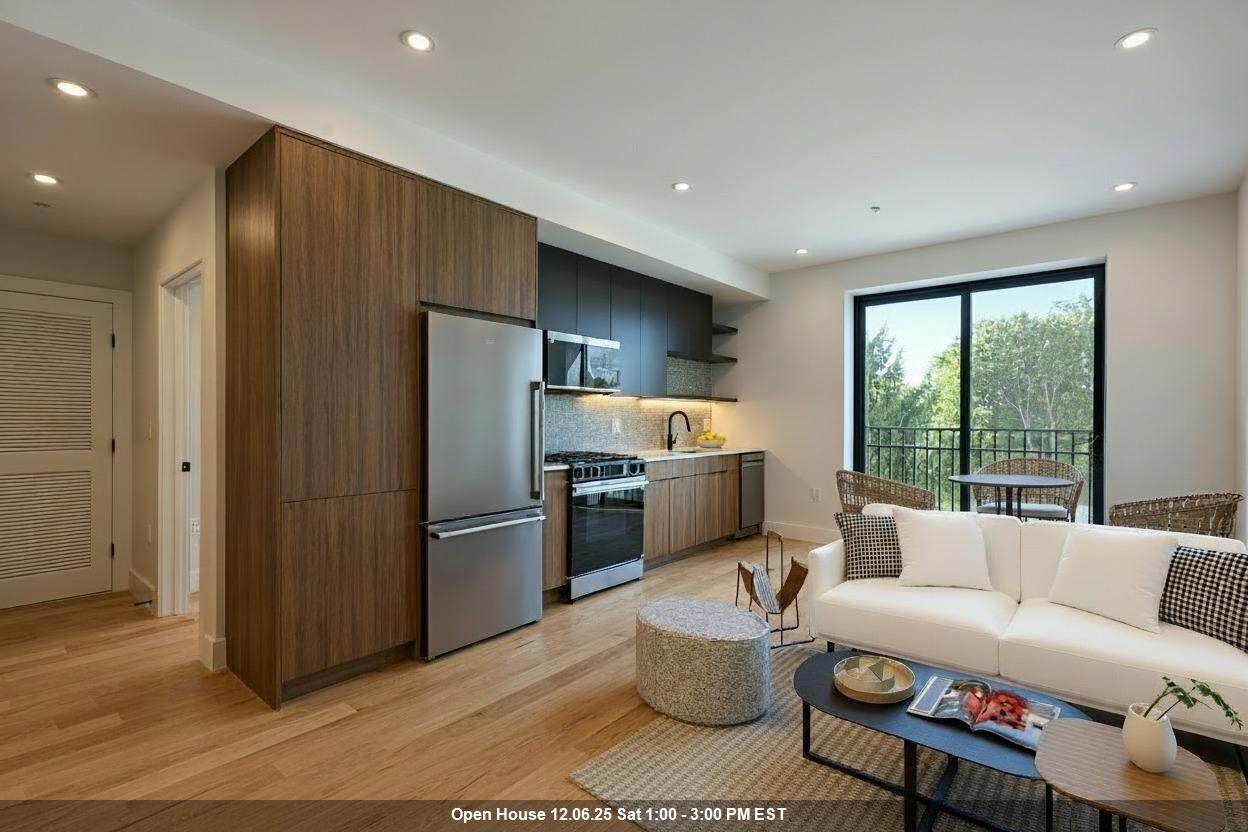 433 Central Ave - Photo 1