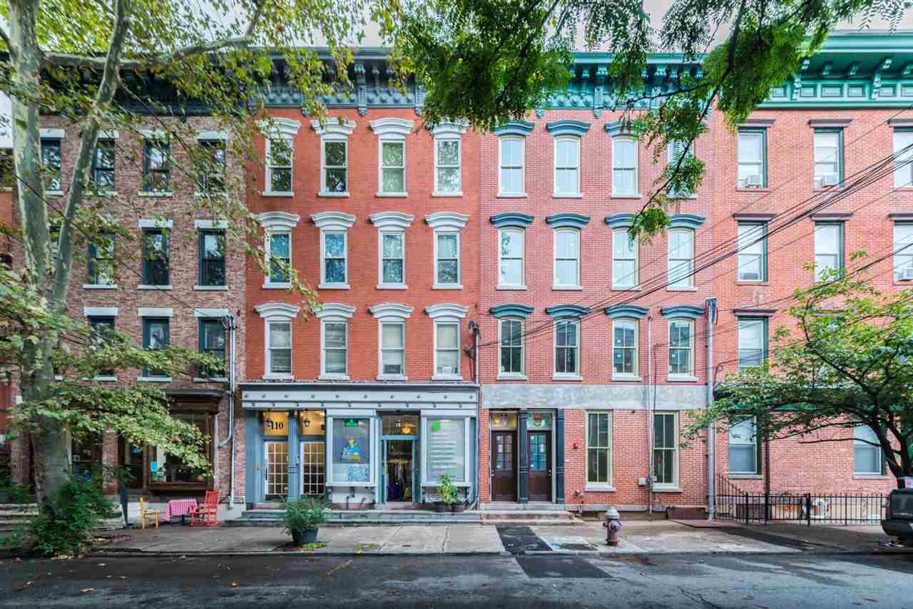 108 Morris St - Photo 1