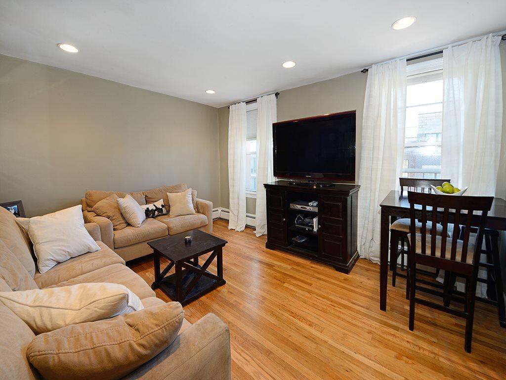 137-139 Park Ave - Photo 1