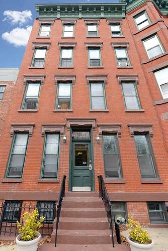 236 6TH ST - Photo 1