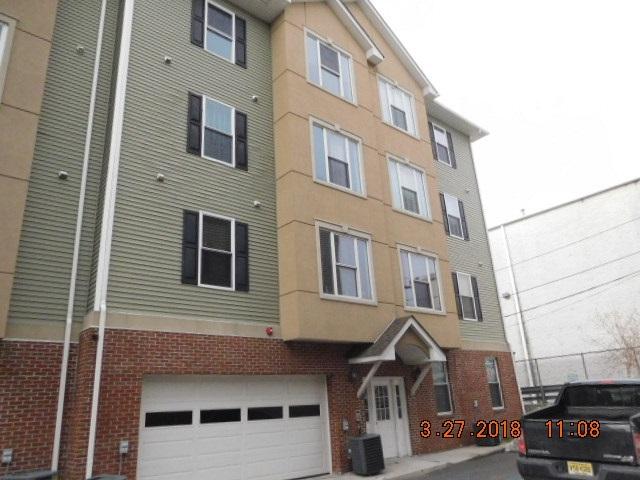 568 52ND ST - Photo 1