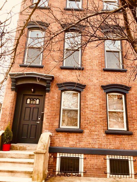 262 Whiton St - Photo 1