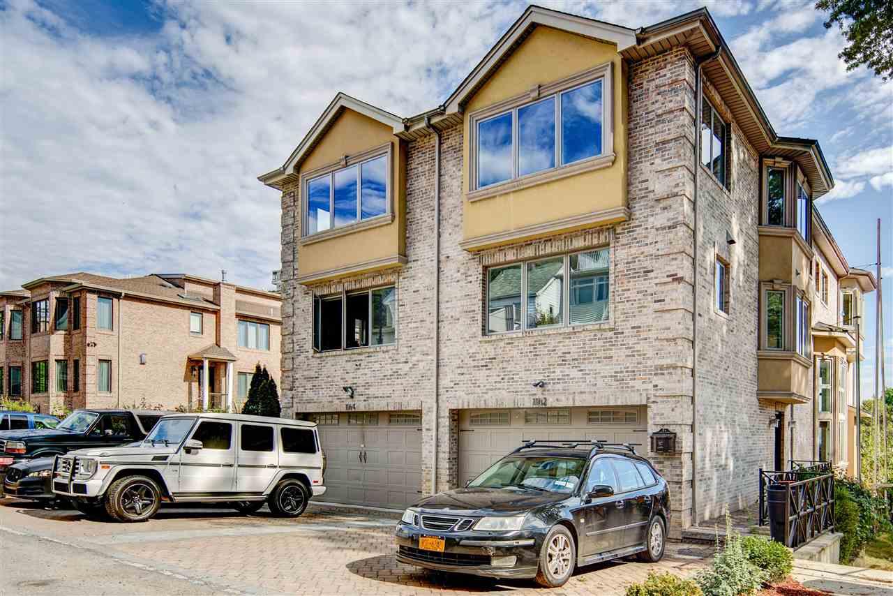 1162 River Rd - Photo 1