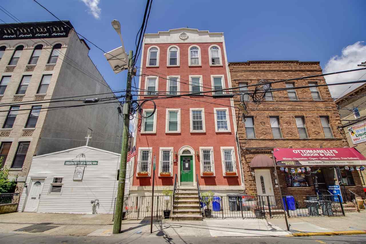 420 Monroe St - Photo 1