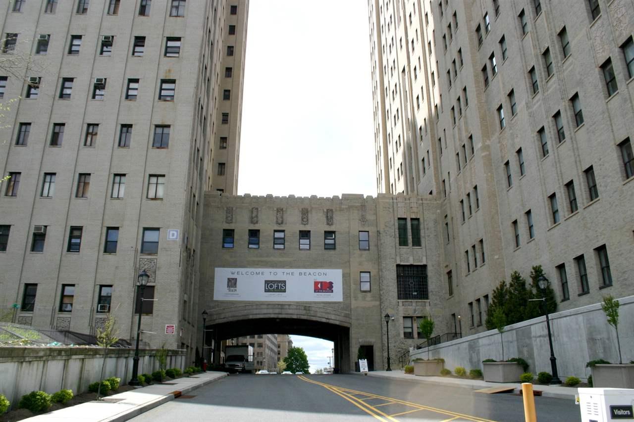 4 Beacon Way - Photo 1