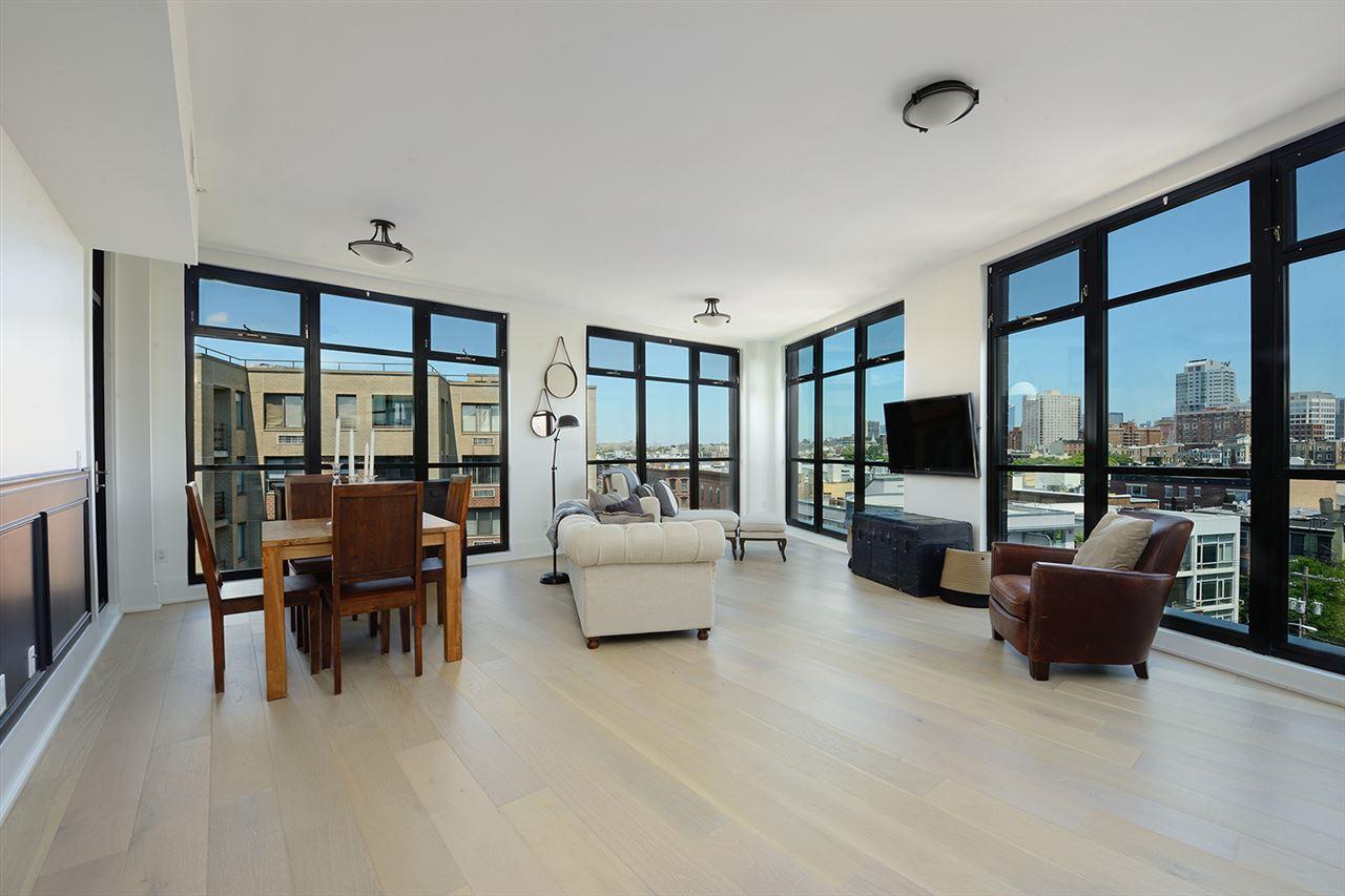 84 Willow Ave - Photo 1