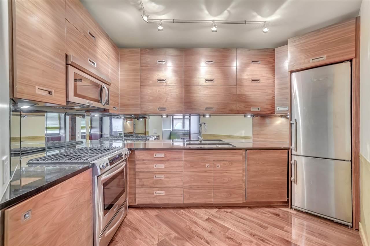 7004 Blvd East - Photo 1