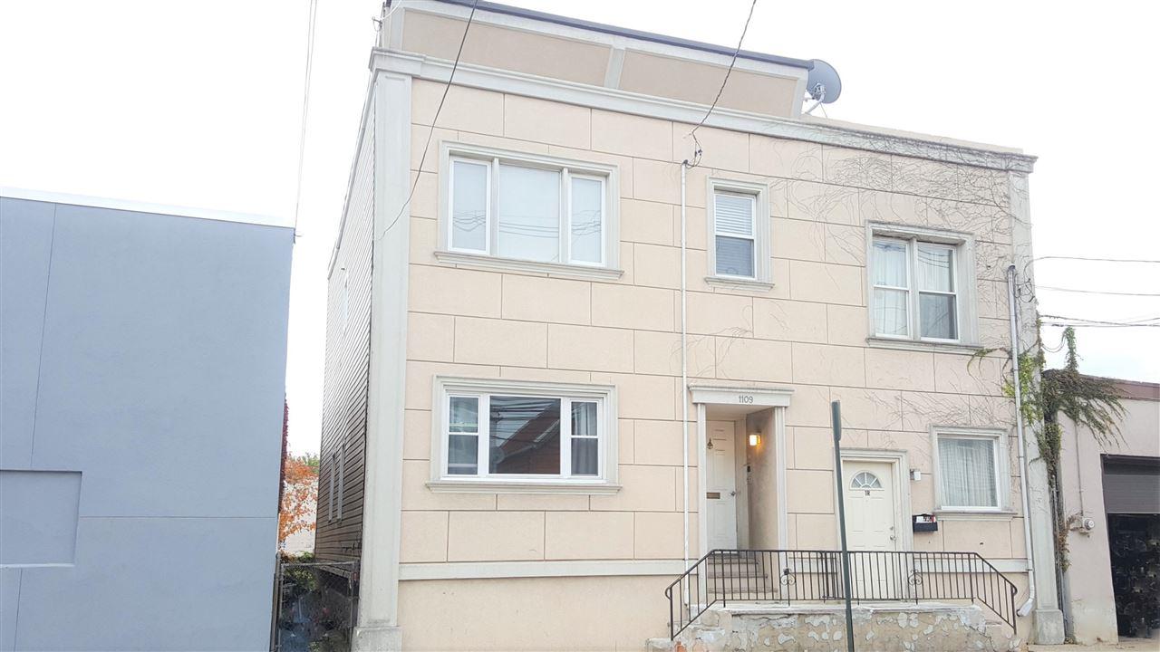 1109 61ST ST - Photo 1