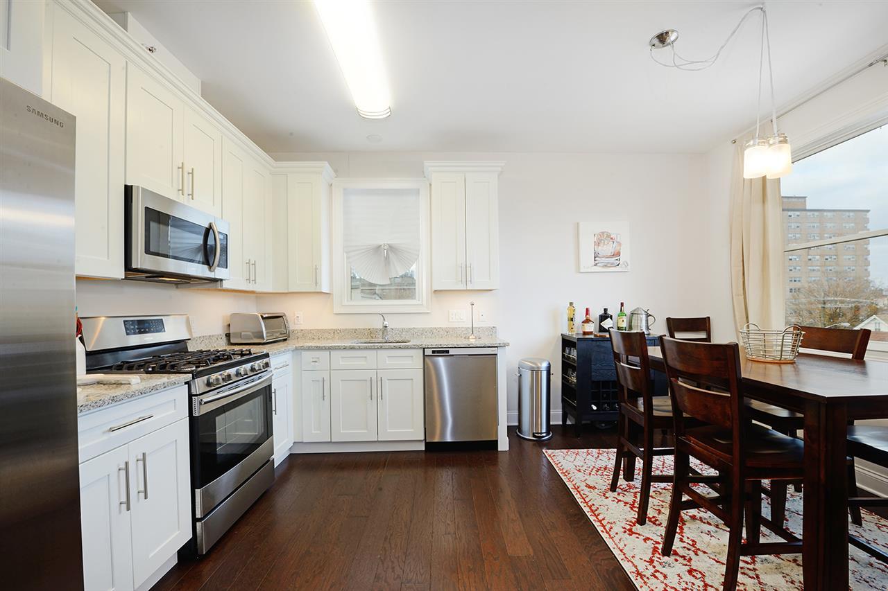 140 36TH ST - Photo 1