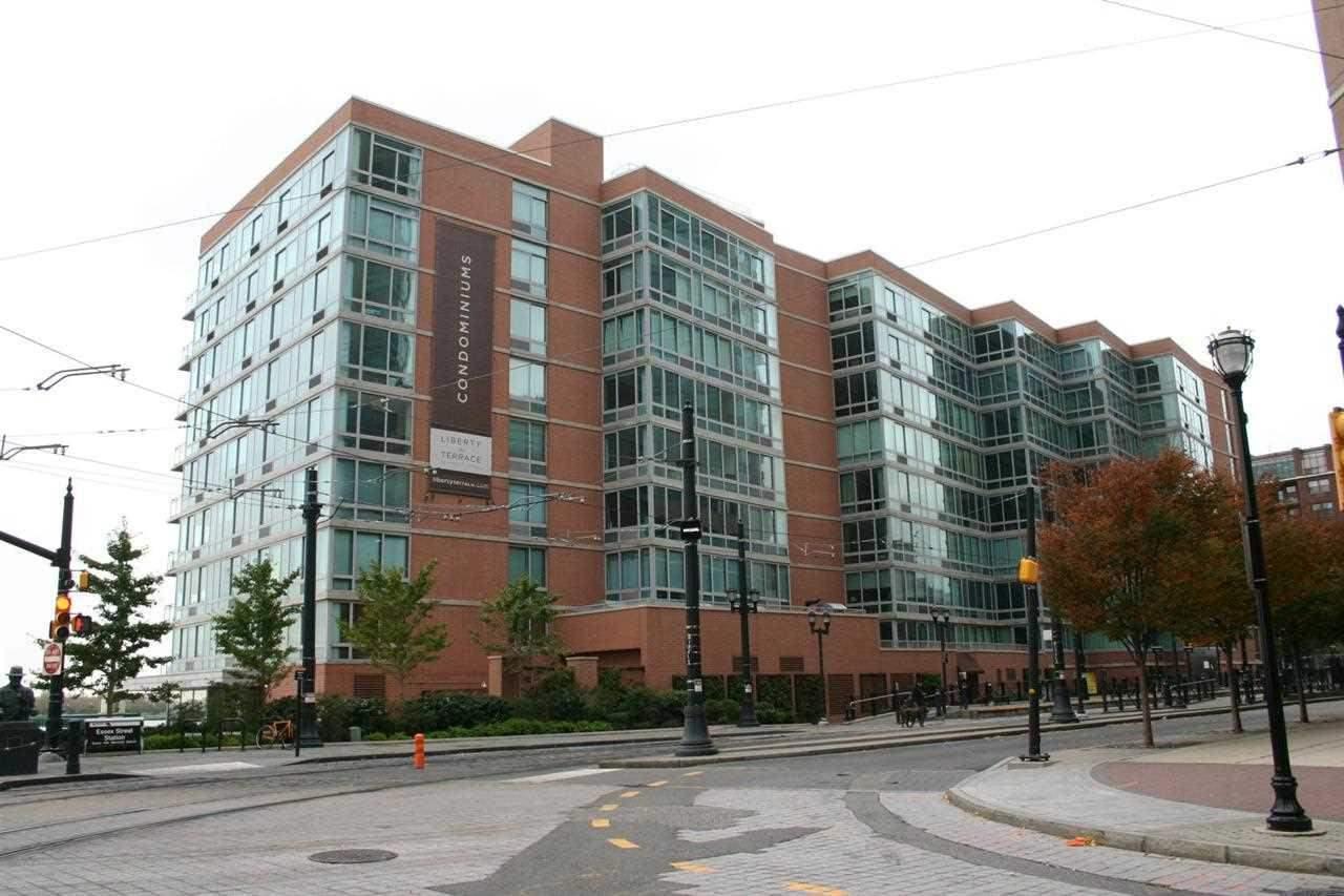 25 Hudson St - Photo 1