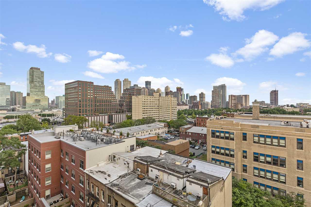 205 10TH ST - Photo 1