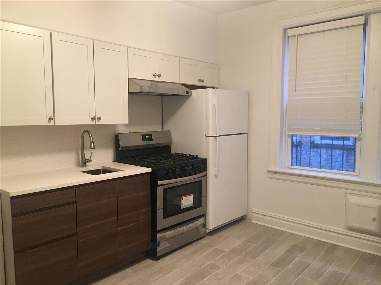 6045 Blvd East - Photo 1