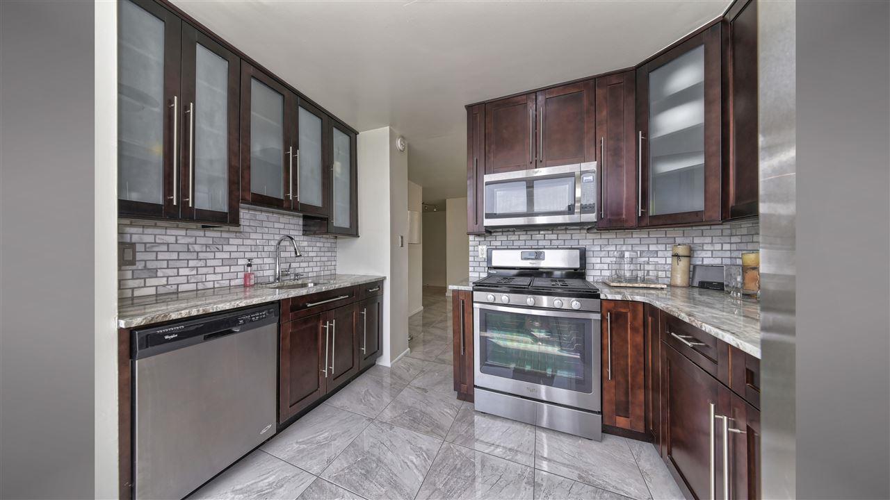6050 Blvd East - Photo 1
