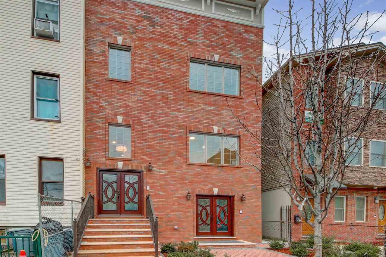 57 Beacon Ave - Photo 1