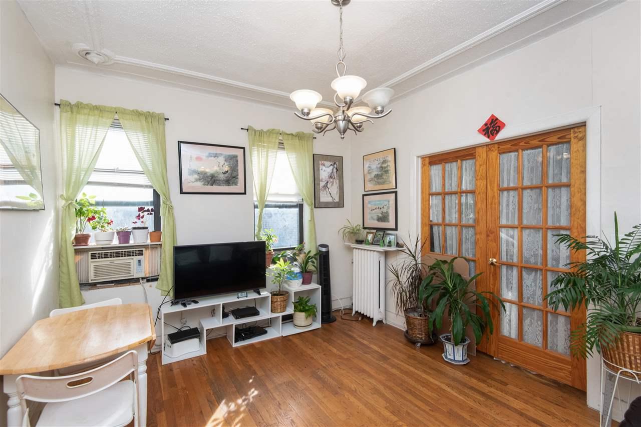 2672 Kennedy Blvd - Photo 1