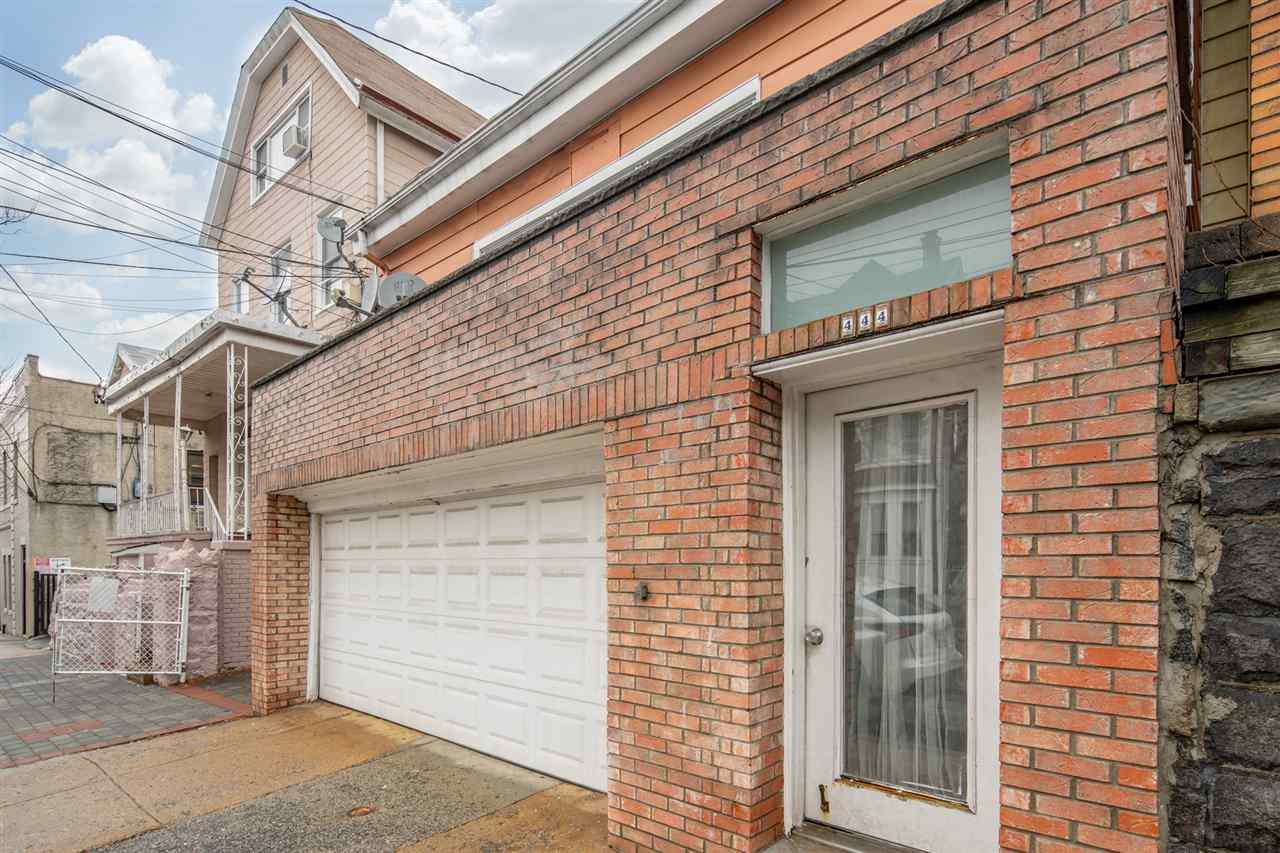 444 66TH ST - Photo 1