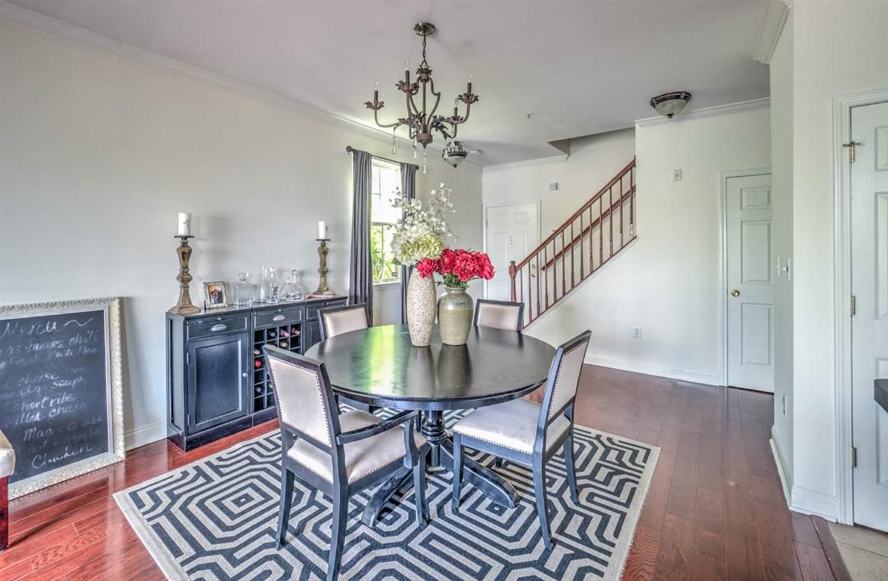 80 Lyon Ct - Photo 1