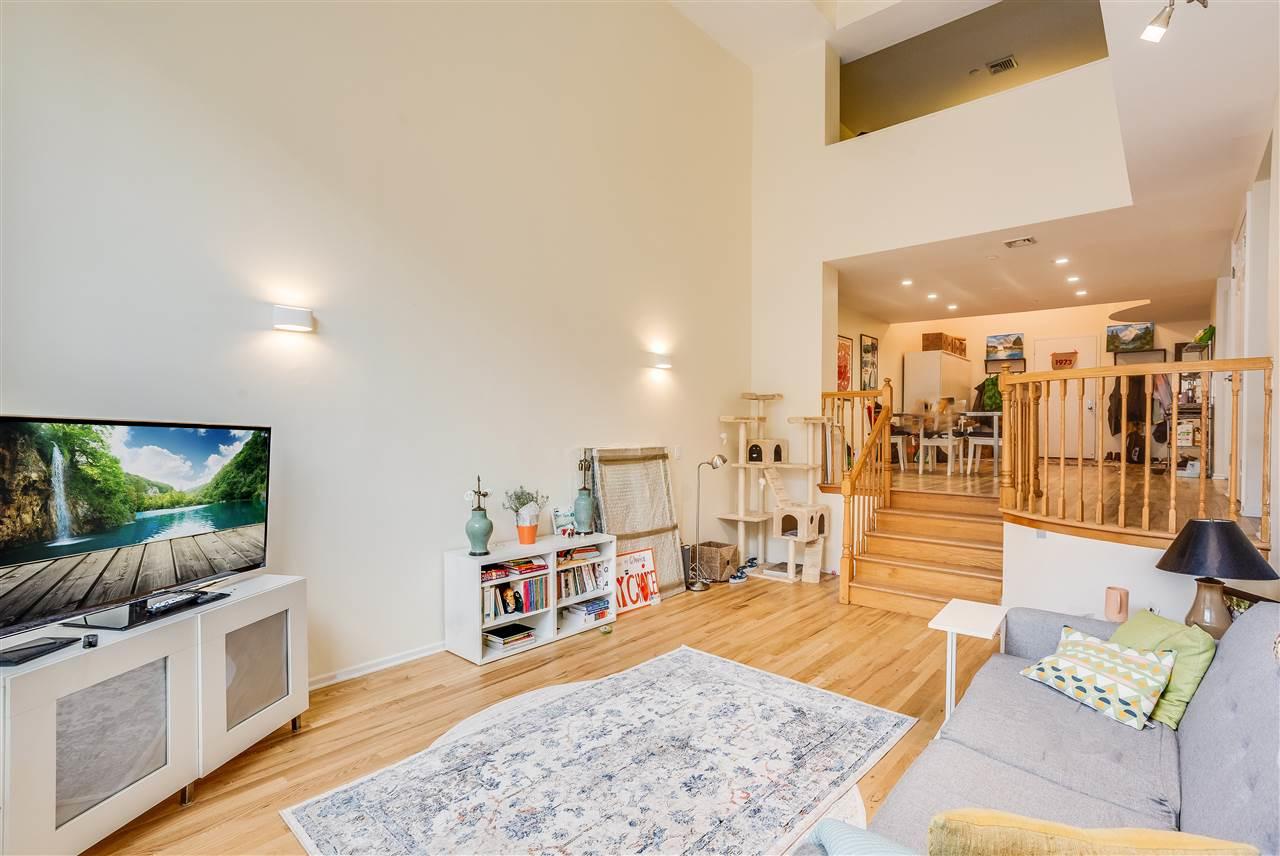 518 Gregory Ave - Photo 1