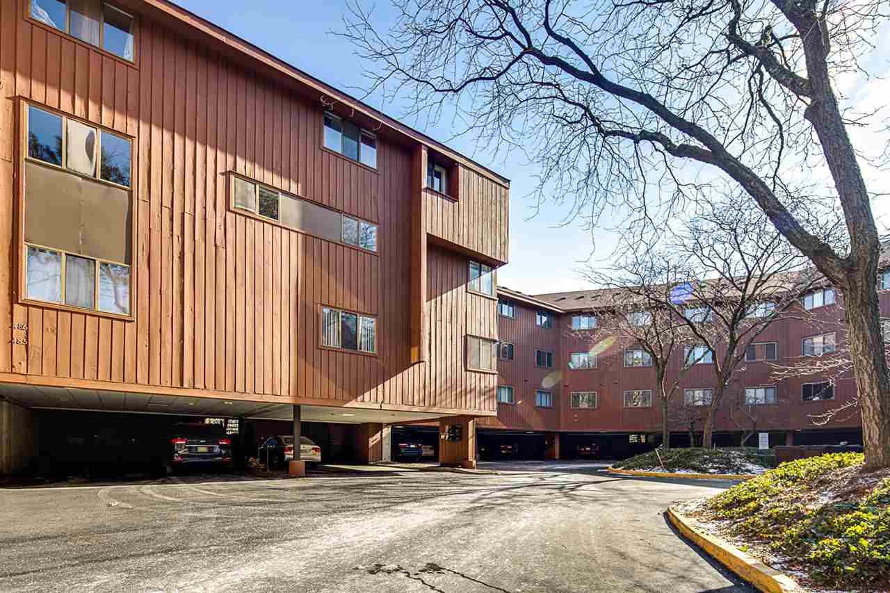 487 Teal Plaza - Photo 1