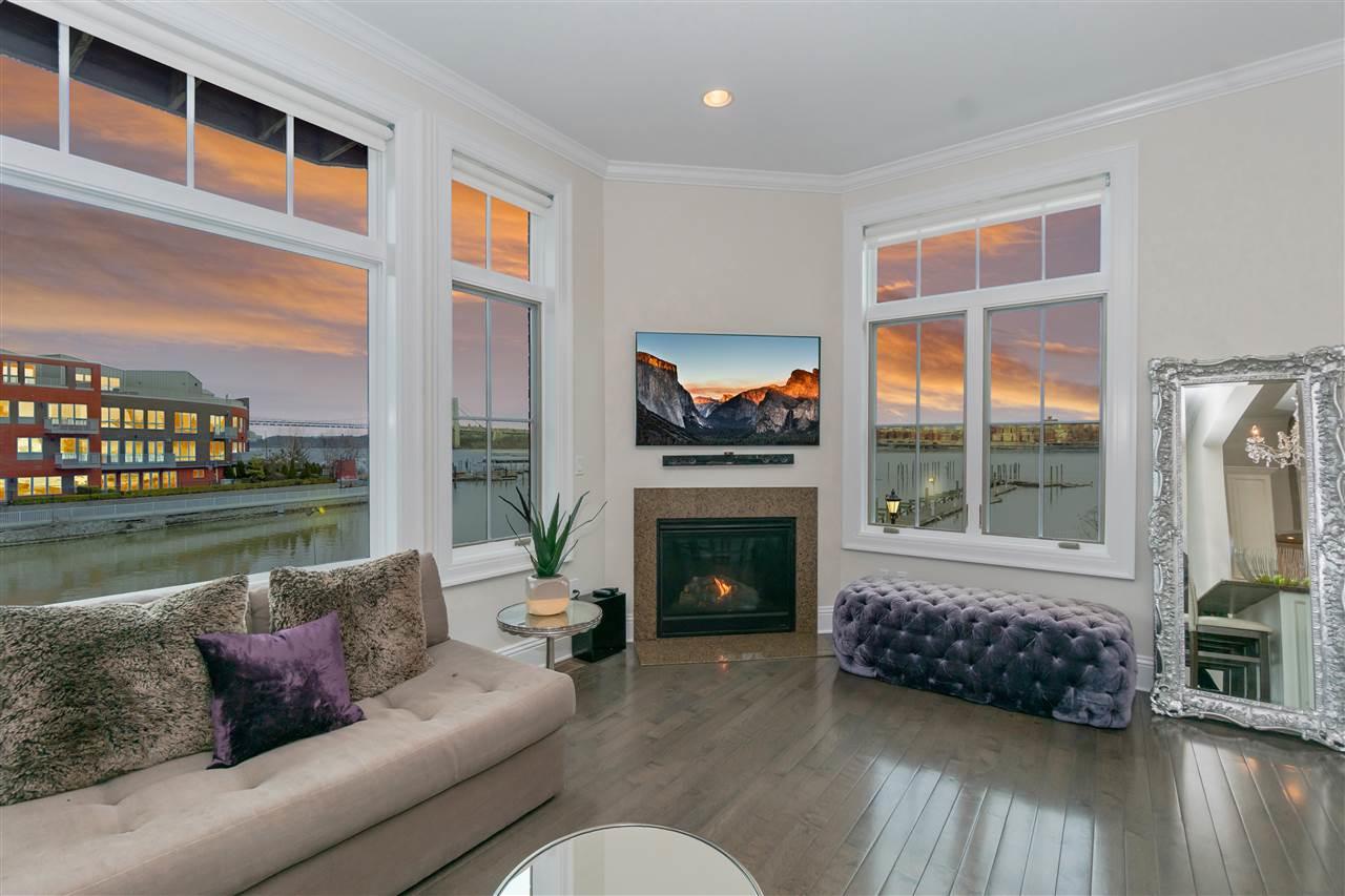18 Moorings Lane - Photo 1