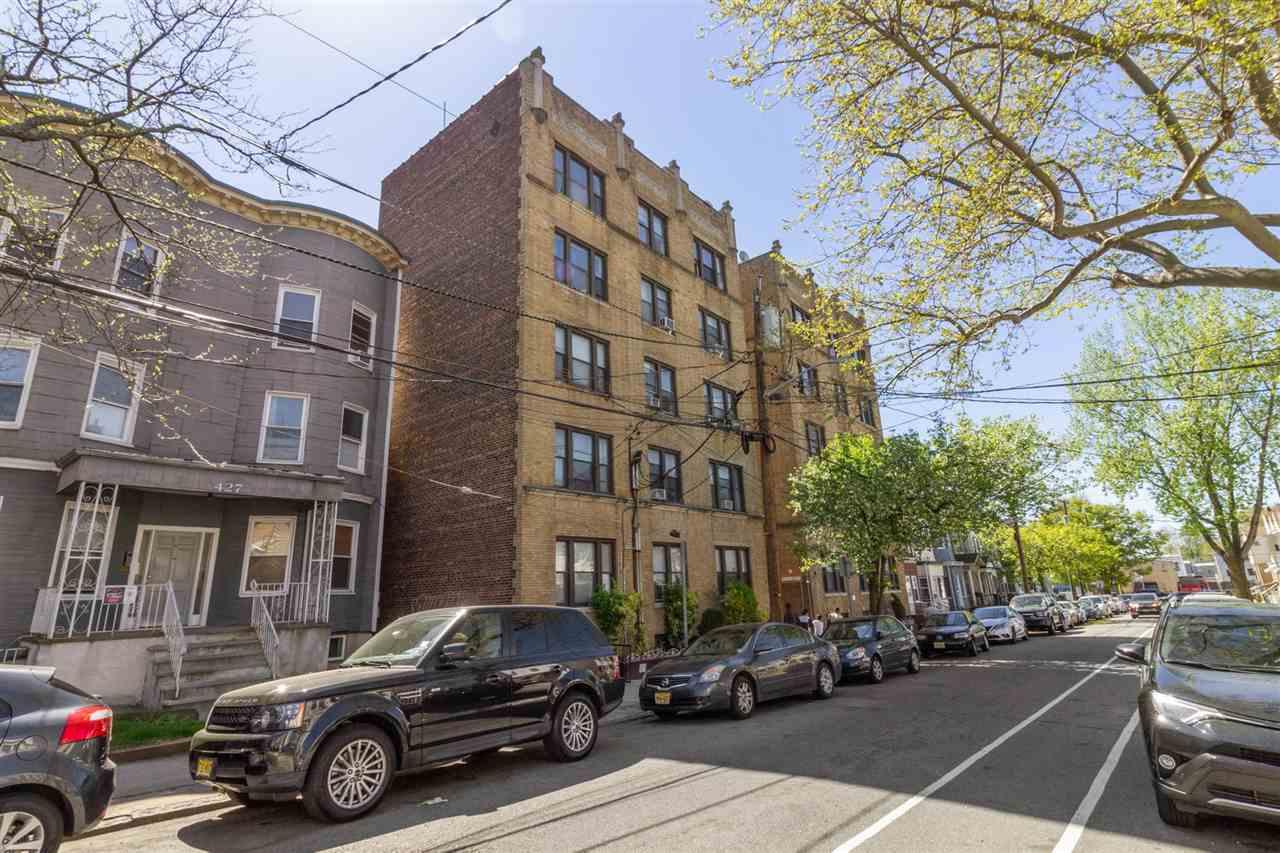 429 Fairmount Ave - Photo 1