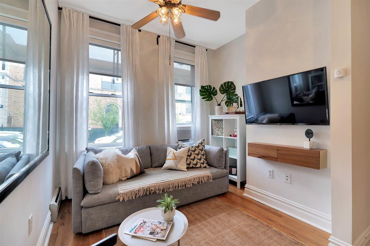 364 7TH ST - Photo 1