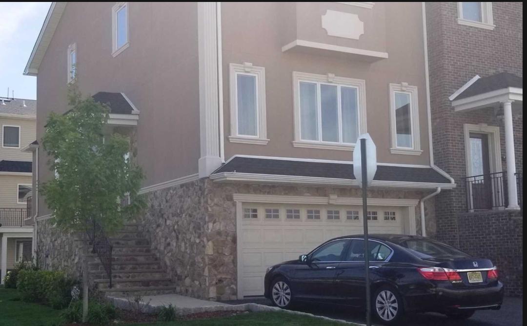 23 Village Pl - Photo 1