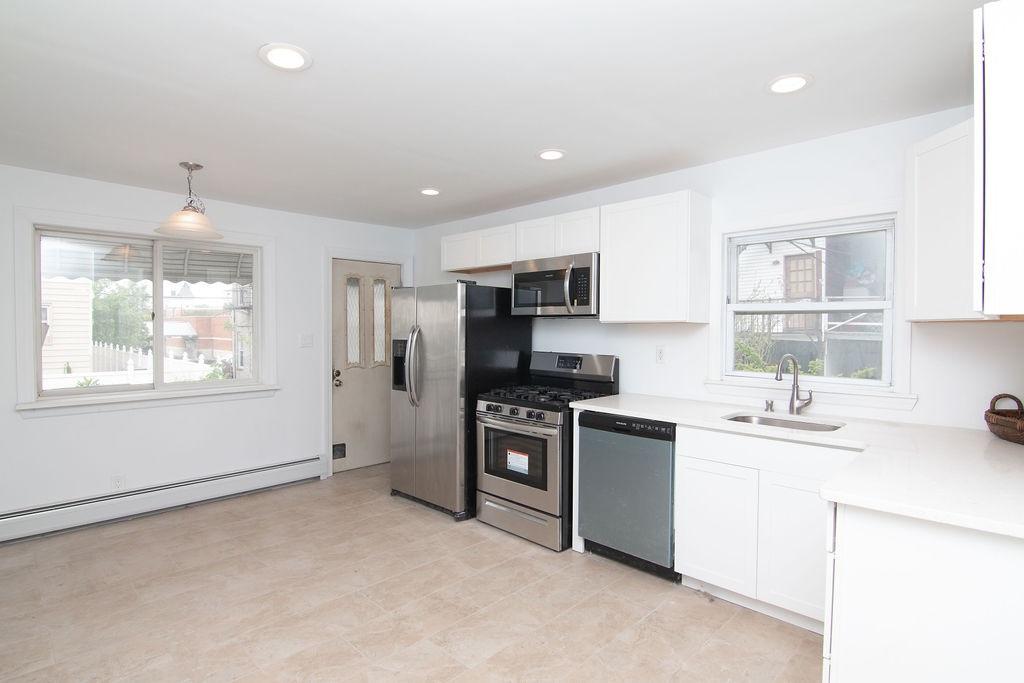 8 East 41St St - Photo 1