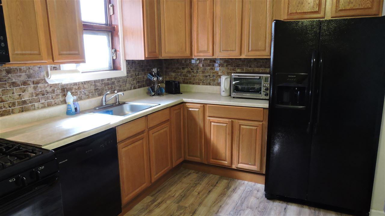 558 Kennedy Blvd - Photo 1