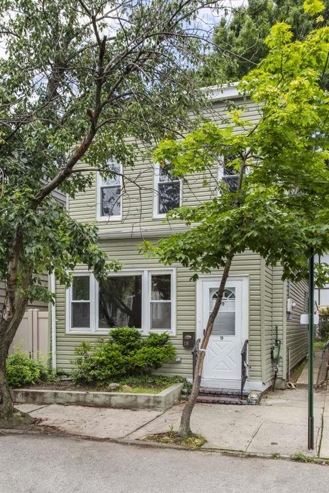 19 Hartley Pl - Photo 1