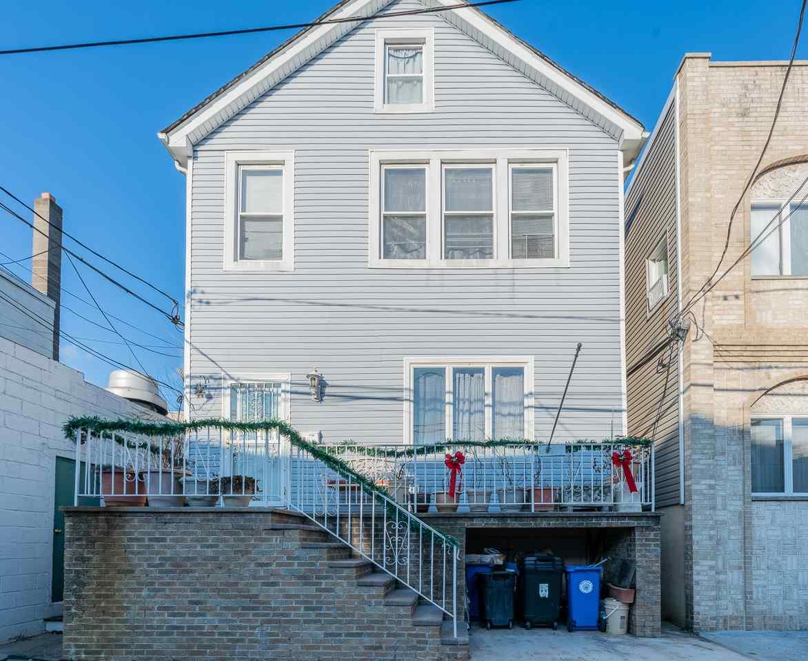 9 East 10Th St - Photo 1