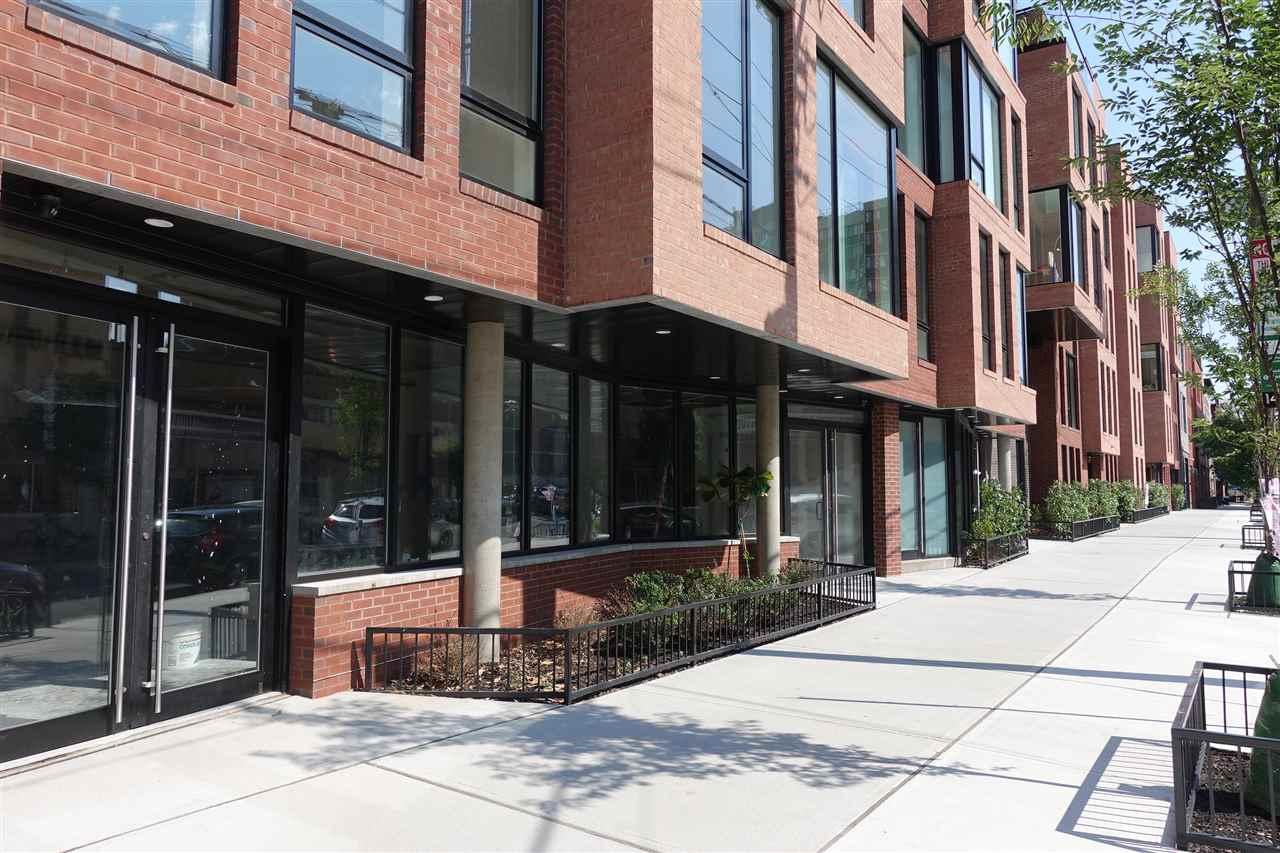 115 Grand St - Photo 1