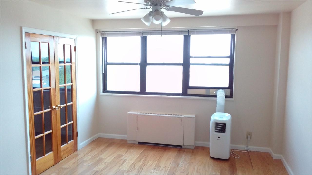 1225 Kennedy Blvd - Photo 1