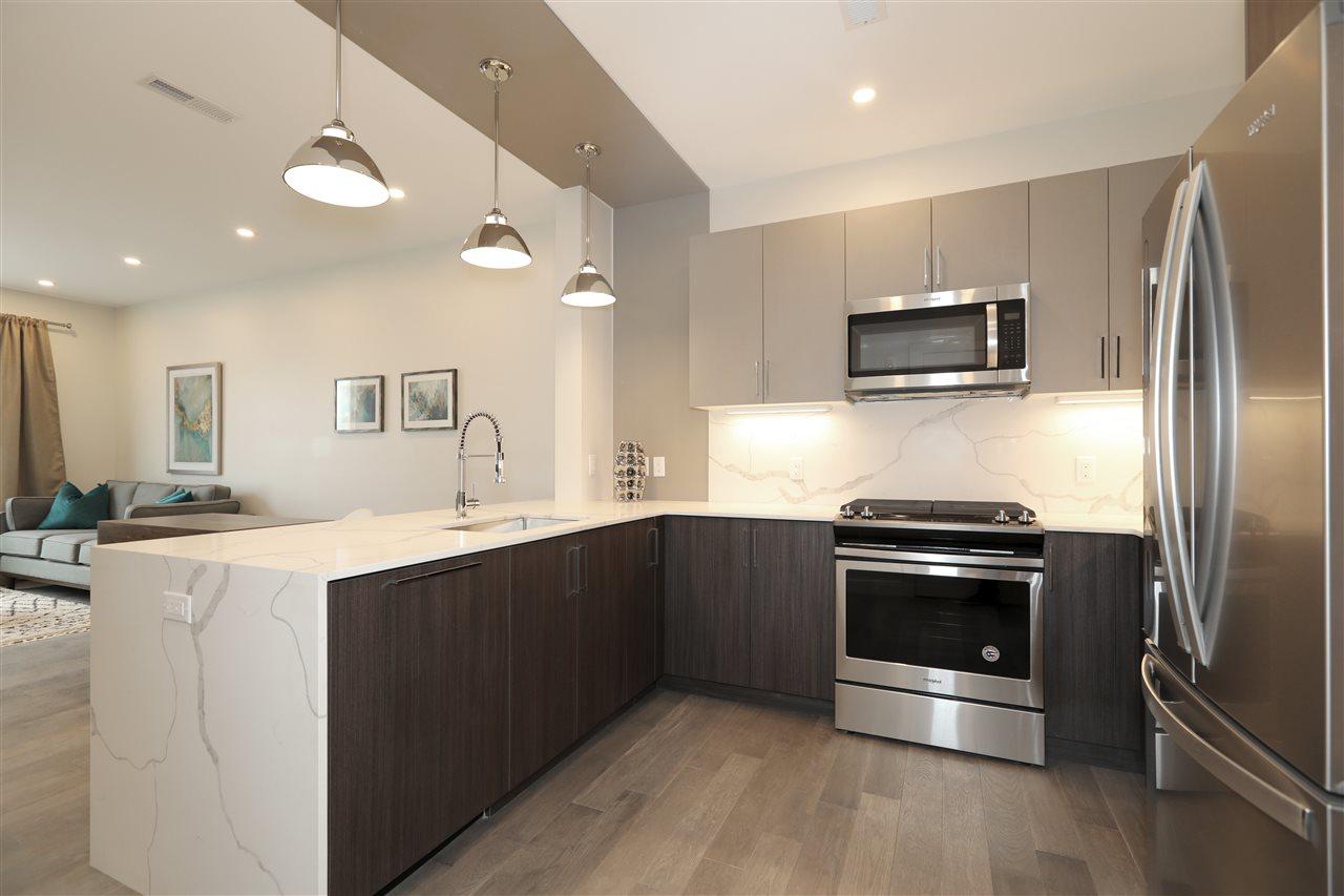 222 Avenue E - Photo 1