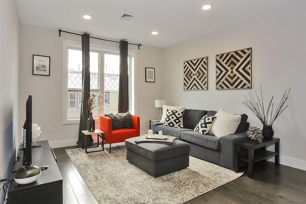 6401 Park Ave - Photo 1