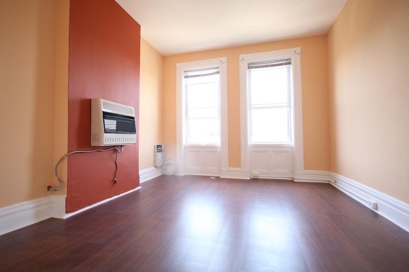 310 28TH ST - Photo 1