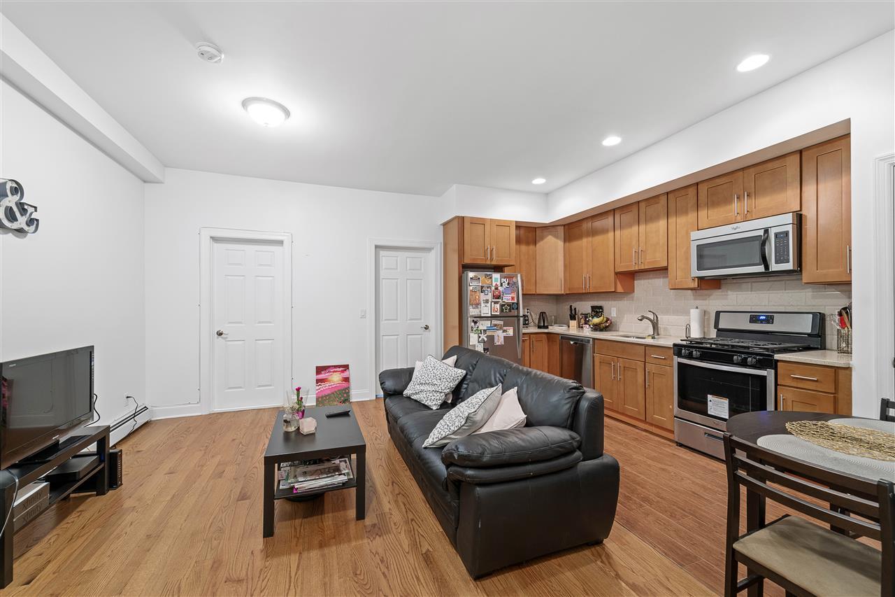 210 5TH ST - Photo 1