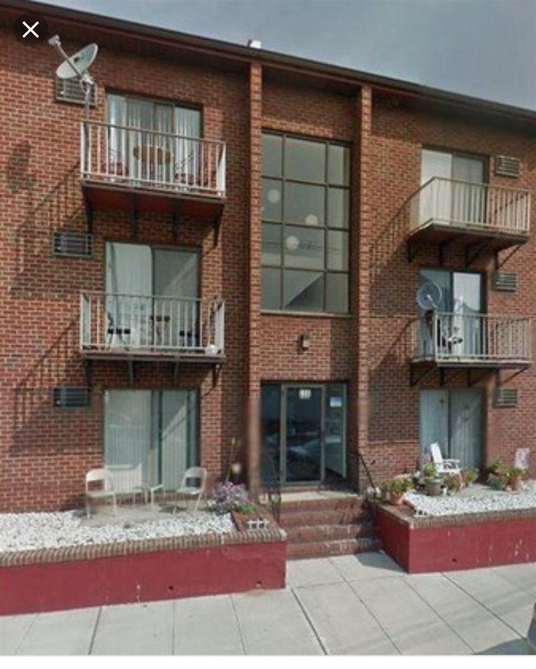 550 Central Ave - Photo 1