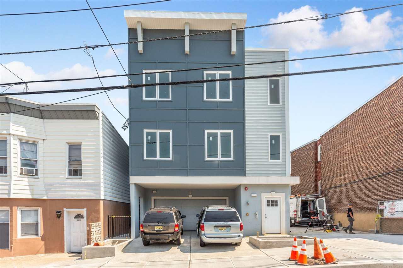 1432-1434 46TH ST - Photo 1