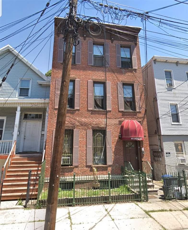 68 Gardner Ave - Photo 1