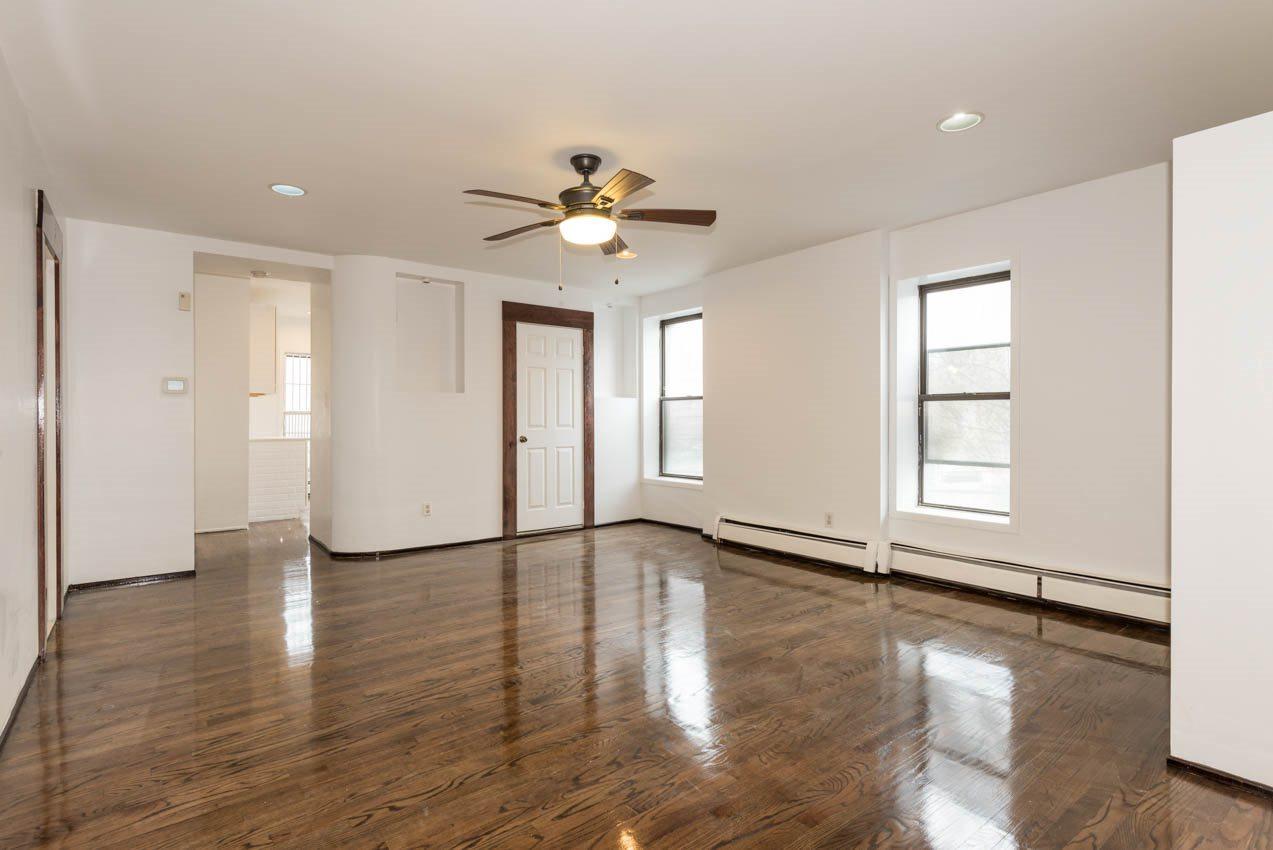 236 Grove St - Photo 1